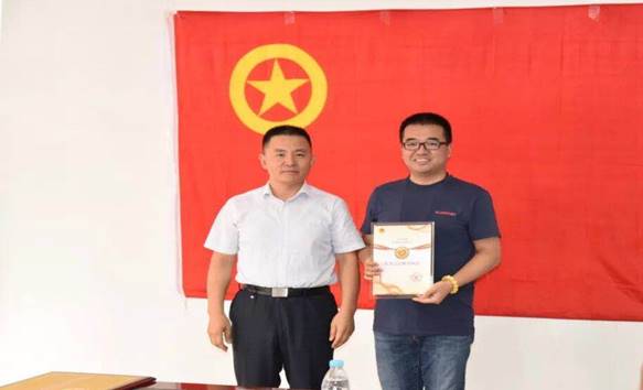 说明: bfaa0bd3809af830bbe1d835b2b2e38